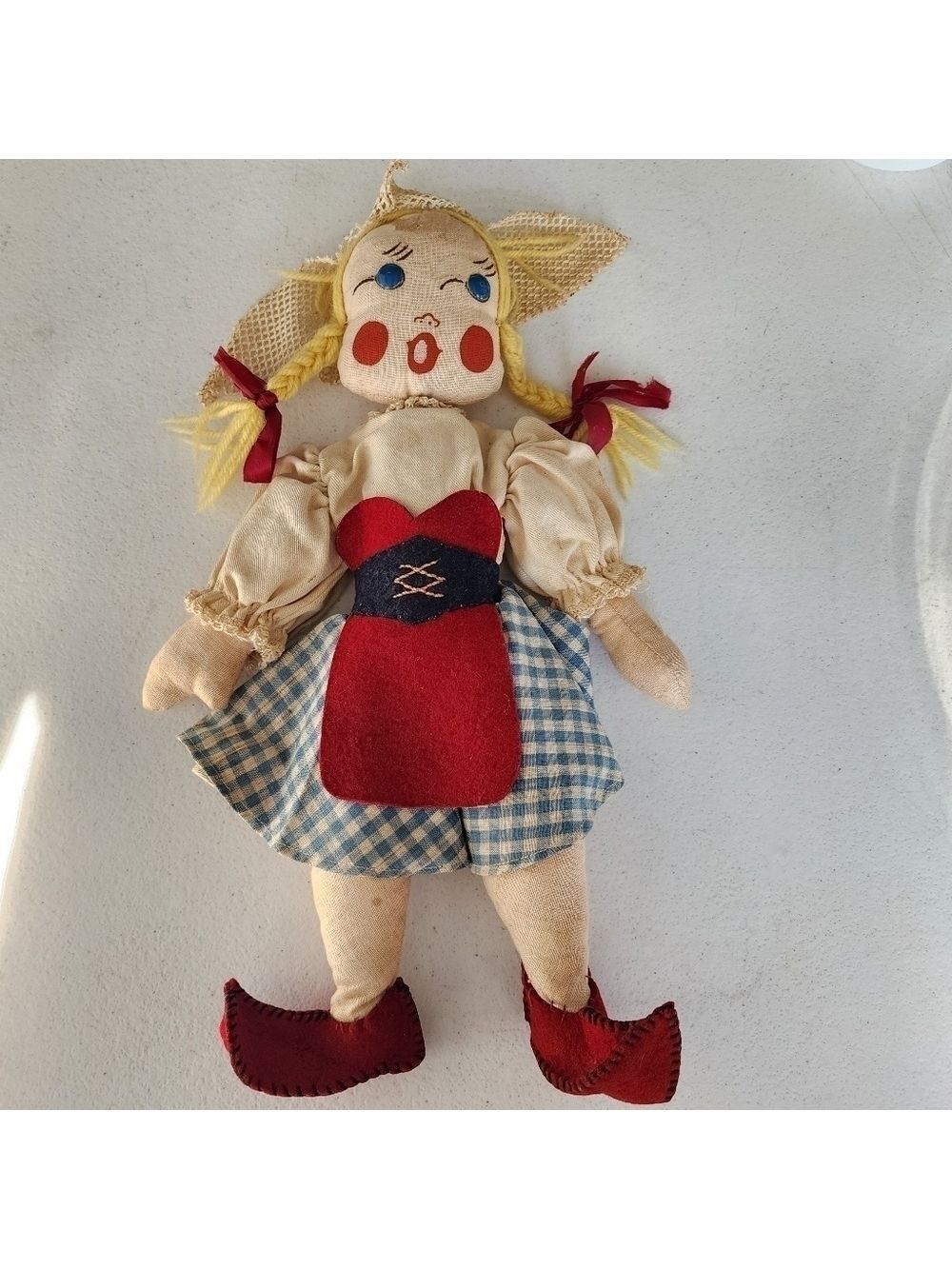 Vintage cloth Dutch doll